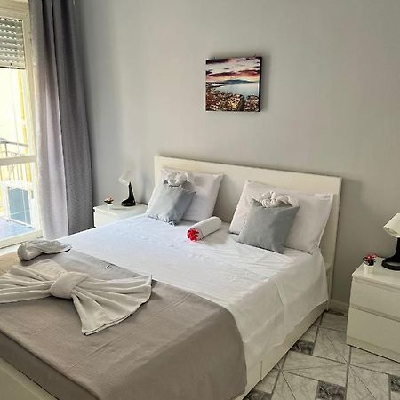 We' Home Nápoly Kültér fotó