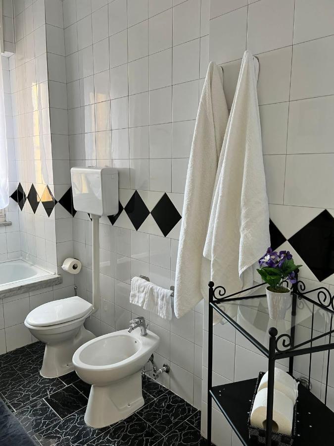 We' Home Nápoly Kültér fotó