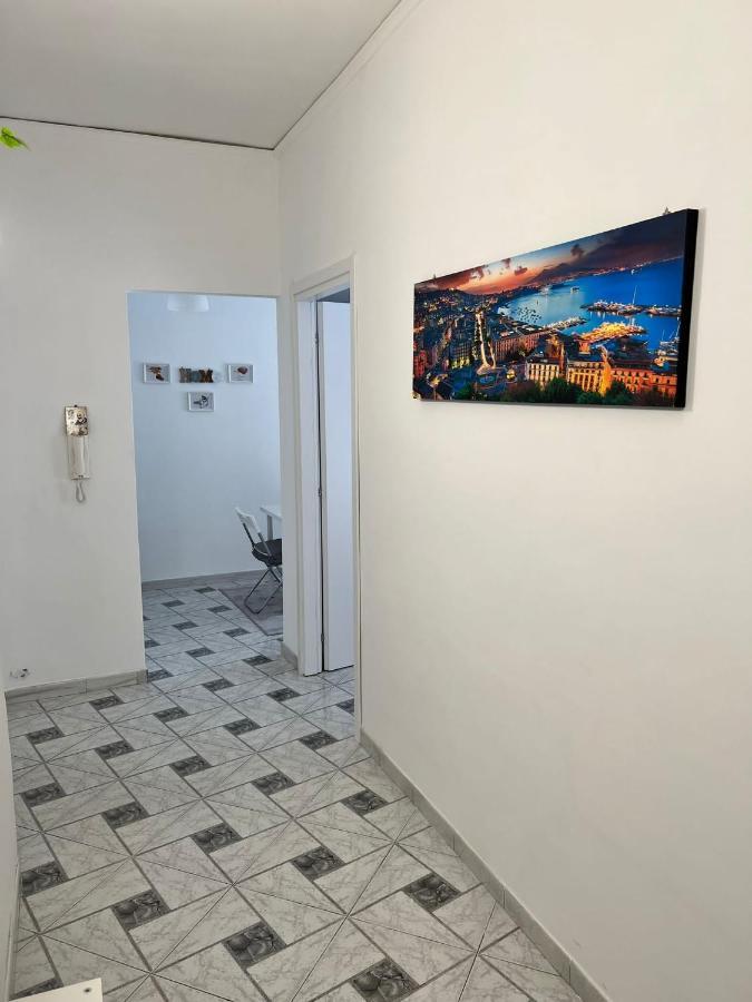 We' Home Nápoly Kültér fotó